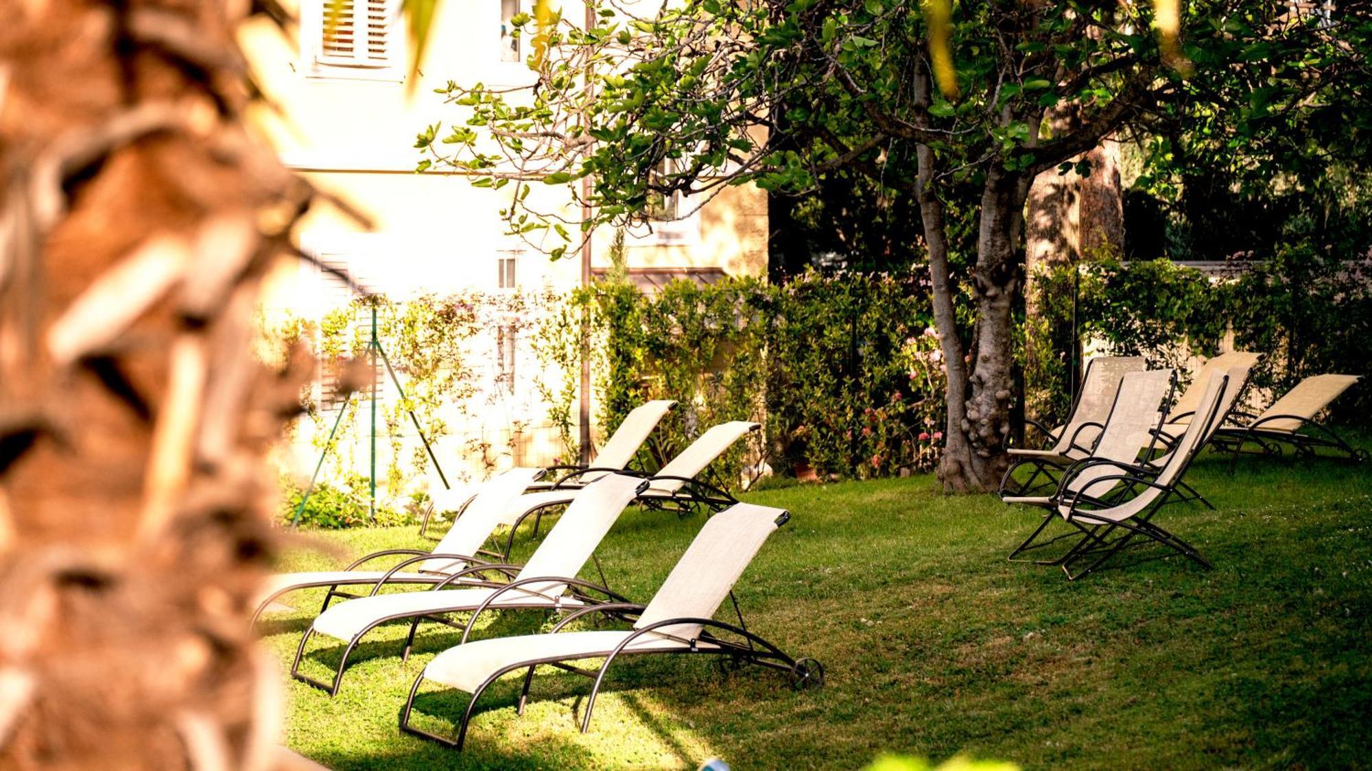Hotel Villa Laurus Merano Exterior foto