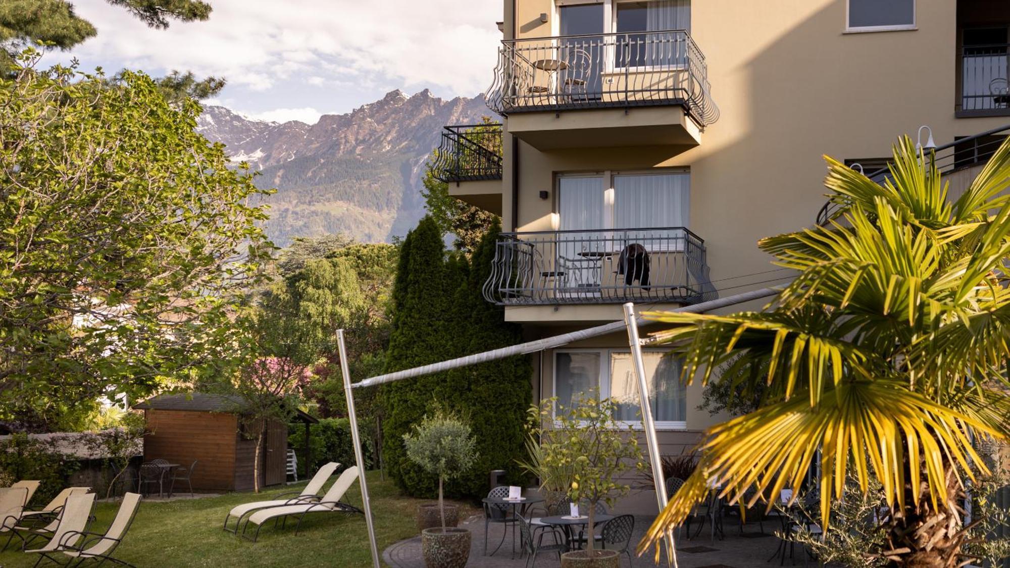 Hotel Villa Laurus Merano Exterior foto