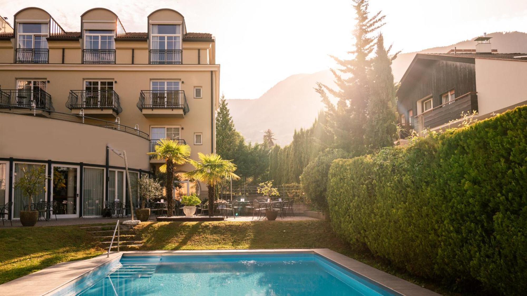 Hotel Villa Laurus Merano Exterior foto